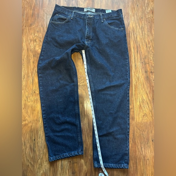 Wrangler Men Jean’s Waist Size 38 Workwear Western - Picture 8 of 9